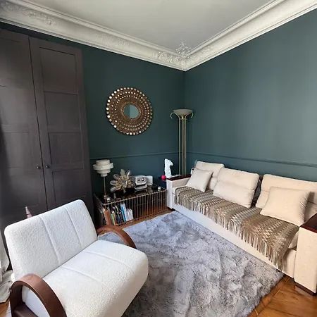 Stylish And Private Setting Rue Des Martyrs, 9th Arrondissement Appartement *